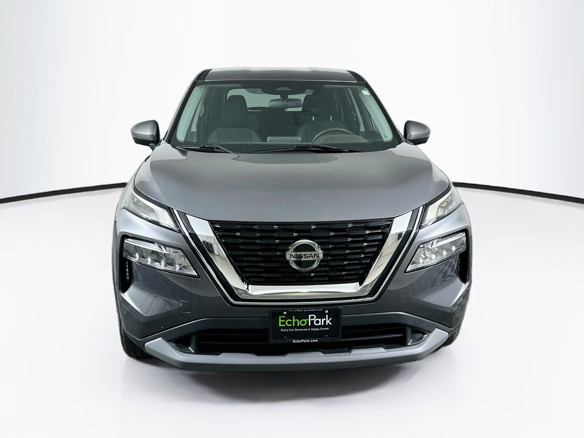 Used 2021 Nissan Rogue SV FWD image 2