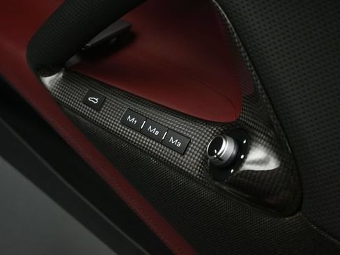 Used 2023 Ferrari 812 GTS RWD image 49