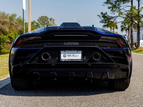 Used 2023 Lamborghini Huracan Sterrato AWD/4WD image 34