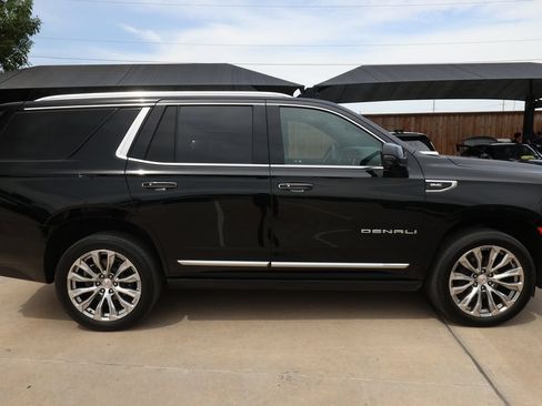 Used 2024 GMC Yukon Denali RWD image 4