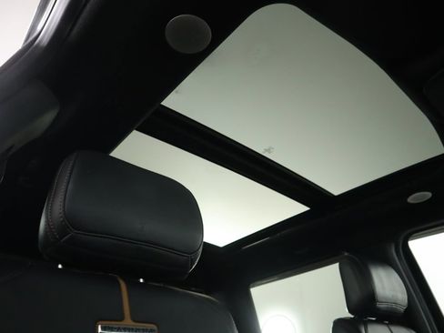 Used 2022 Ford F150 Platinum image 19