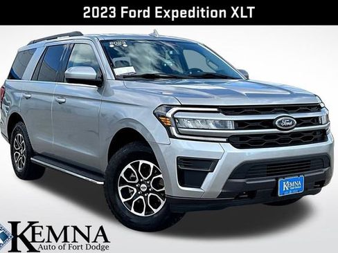 Used 2023 Ford Expedition XLT AWD/4WD image 1