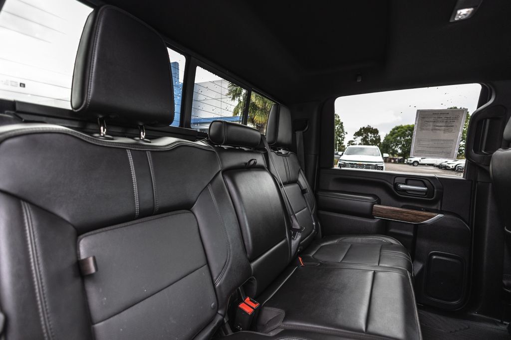 Used 2020 Chevrolet Silverado 3500 High Country w/ Z71 Off-Road Package AWD/4WD image 36