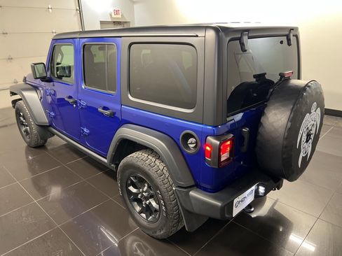 Used 2020 Jeep Wrangler Unlimited Sport image 4