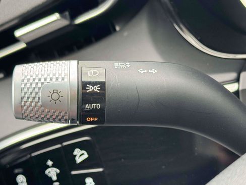 Used 2025 Genesis GV70 2.5T image 22