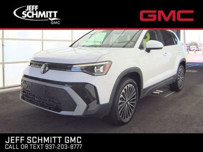 Used 2025 Volkswagen Taos SE