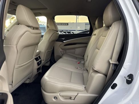 Used 2019 Acura MDX FWD image 19