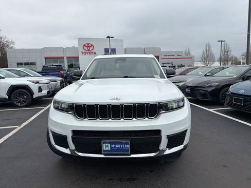 Used 2021 Jeep Grand Cherokee L Limited AWD/4WD image 2