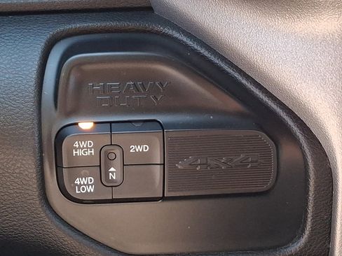 Used 2024 RAM 2500 Big Horn image 23