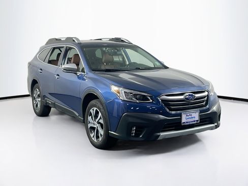 Used 2022 Subaru Outback Touring XT AWD/4WD image 3