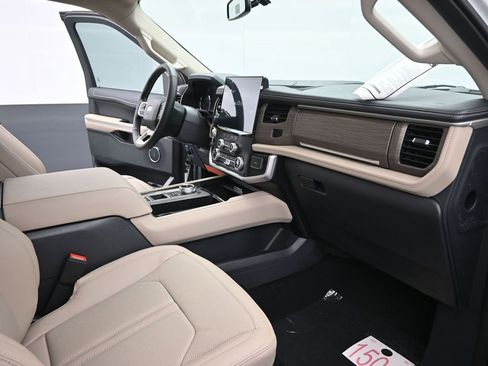 New 2024 Ford Expedition Max Limited image 24
