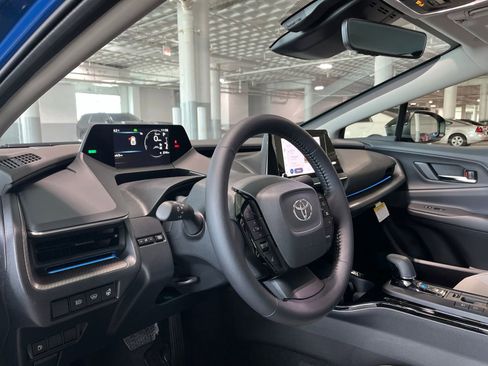 New 2026 Toyota Prius XLE FWD image 17
