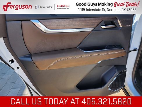 New 2026 GMC Acadia Denali Ultimate AWD/4WD image 46