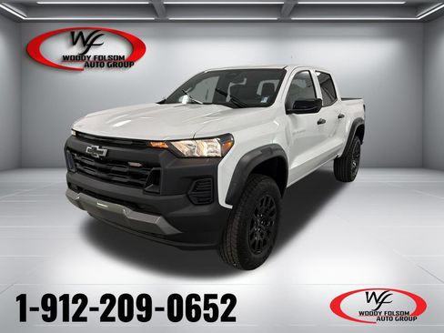 New 2026 Chevrolet Colorado Trail Boss AWD/4WD image 1