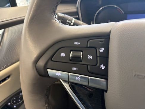 Used 2024 Cadillac XT6 Premium Luxury w/ LPO, Floor Liner Package AWD/4WD image 34