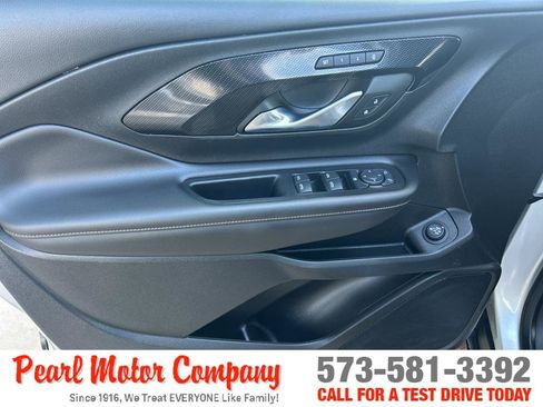 Certified 2022 GMC Terrain AT4 w/ Tech Package image 9