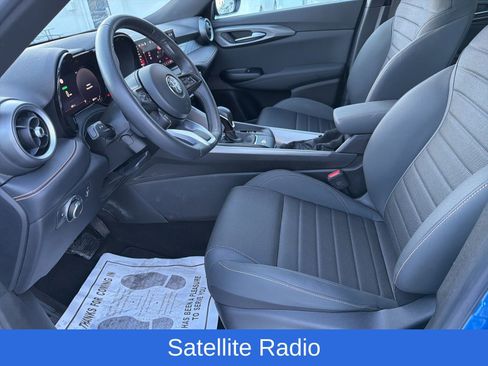 Used 2024 Alfa Romeo Tonale Ti image 11