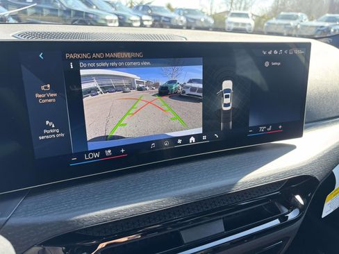 New 2026 BMW 330i xDrive Sedan w/ Premium Package AWD/4WD image 20