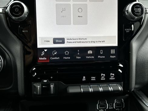 Used 2022 RAM 1500 Laramie w/ Night Edition AWD/4WD image 21