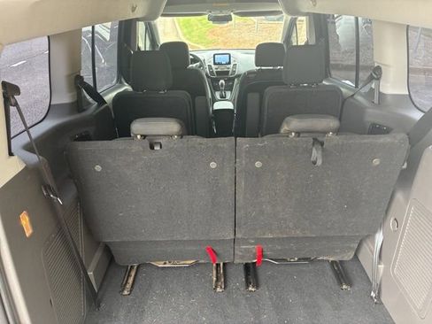 Used 2022 Ford Transit Connect XL FWD image 7