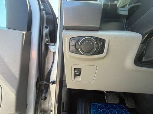 Used 2018 Ford F150 XLT RWD image 10