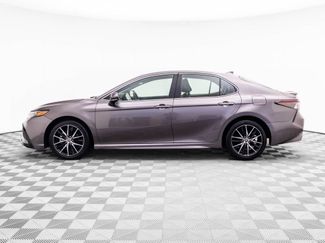 Used 2024 Toyota Camry SE FWD video 2