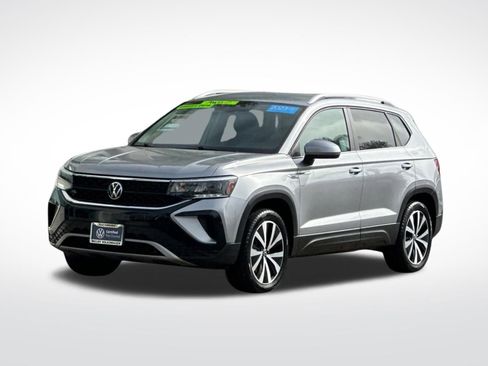 Certified 2023 Volkswagen Taos SE AWD/4WD image 1