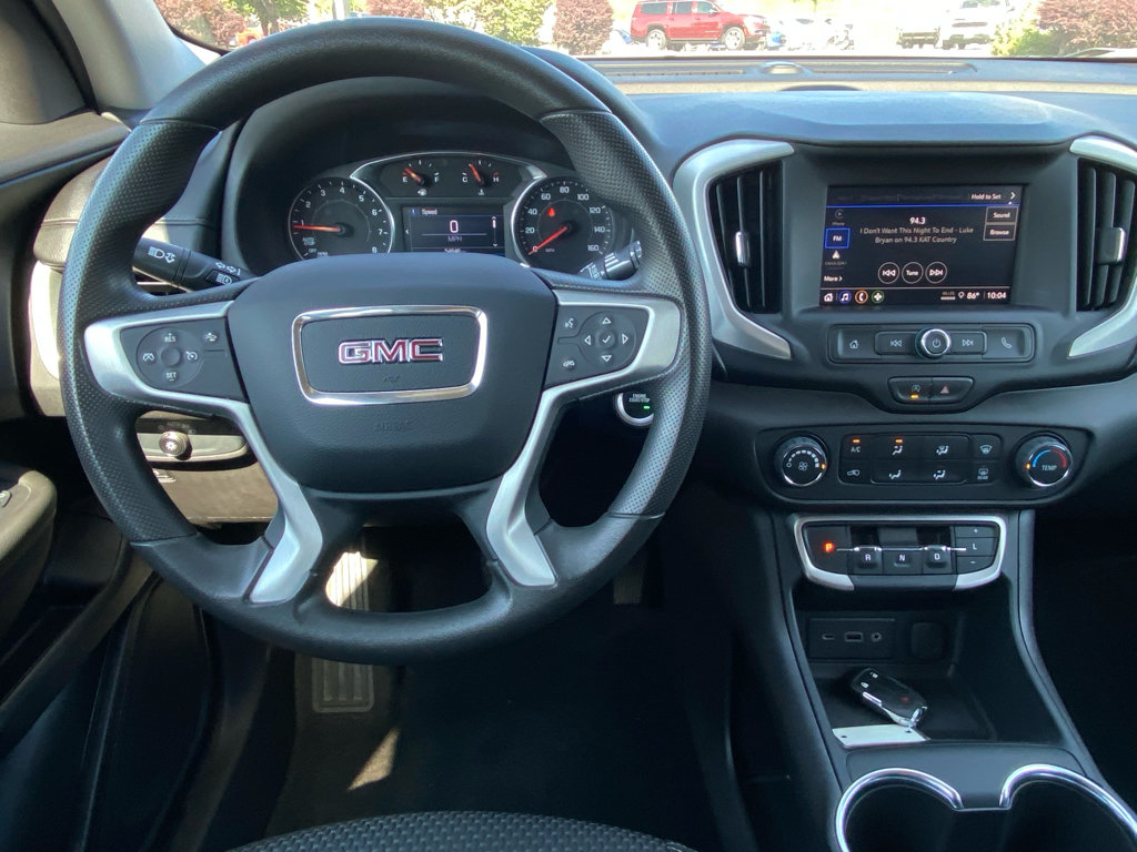 Used 2024 GMC Terrain SLE AWD/4WD image 13