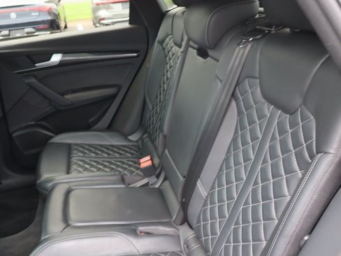 Used 2024 Audi SQ5 Premium Plus w/ S Sport Package AWD/4WD image 28