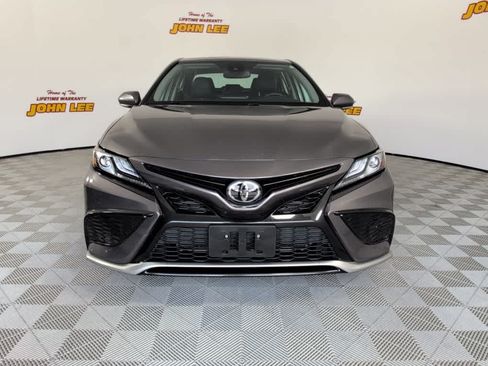 Used 2024 Toyota Camry XSE FWD image 8