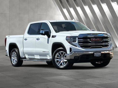 Used 2024 GMC Sierra 1500 SLT w/ SLT Premium Plus Package AWD/4WD image 2