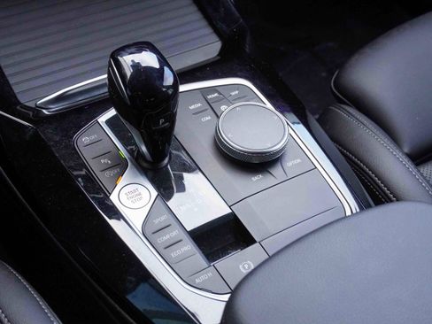 Certified 2024 BMW X3 sDrive30i w/ Premium Package image 28