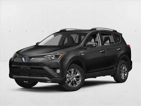 Used 2017 Toyota RAV4 XLE w/ Carpet Mat Package AWD/4WD image 1