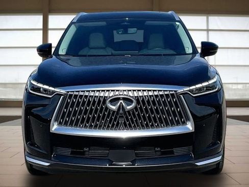 Certified 2026 INFINITI QX60 Luxe w/ Cargo Package AWD/4WD image 3