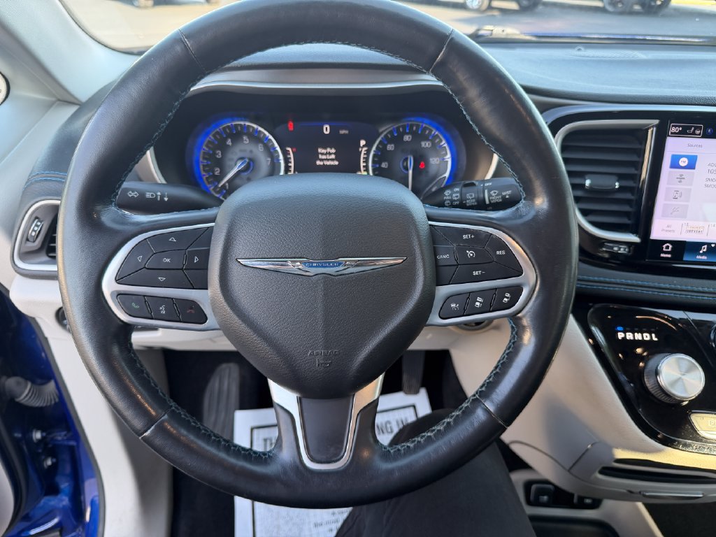 Used 2021 Chrysler Pacifica Touring AWD/4WD image 27