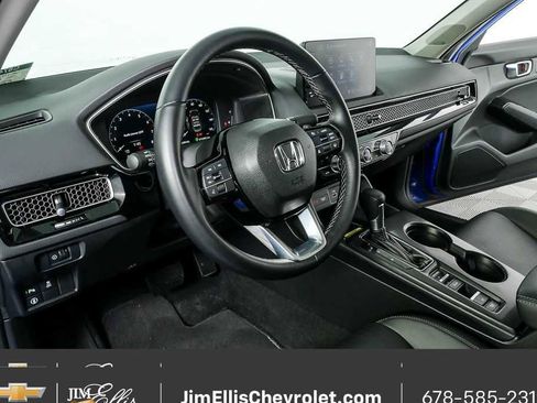 Used 2024 Honda Civic Touring image 4