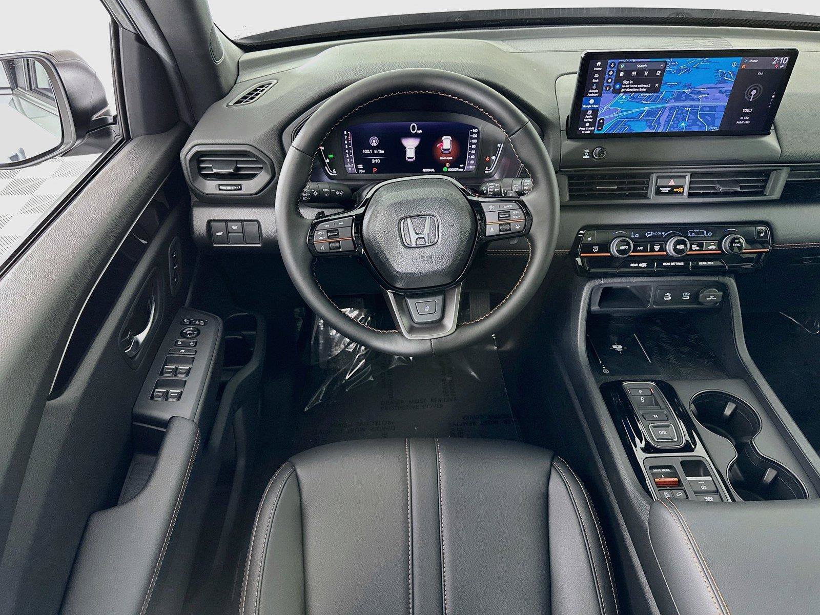 New 2026 Honda Pilot TrailSport image 2