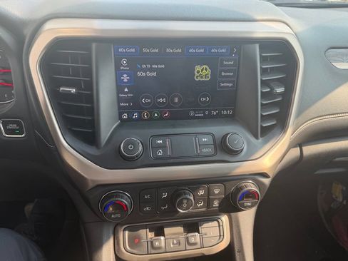 Used 2021 GMC Acadia Denali w/ Denali Ultimate Package AWD/4WD image 7