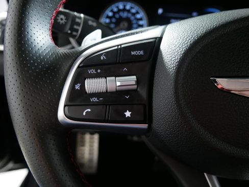 Used 2023 Genesis G70 2.0T w/ Sport Prestige Package AWD/4WD image 27