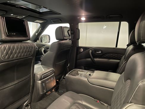 Used 2023 INFINITI QX80 Sensory w/ Cargo Package AWD/4WD image 23