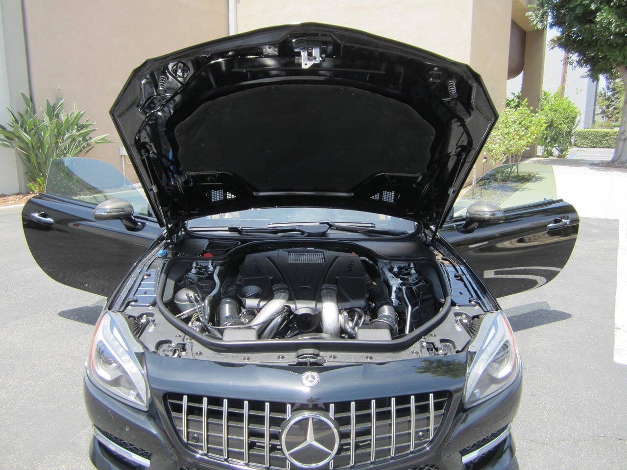 Used 2013 Mercedes-Benz SL 550 image 14