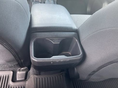 Used 2022 Toyota Tacoma TRD Sport AWD/4WD image 19
