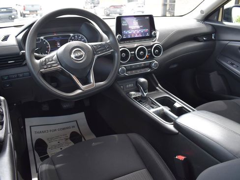 Certified 2024 Nissan Sentra SV FWD image 28
