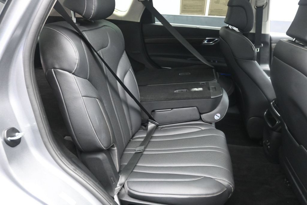 Used 2024 Genesis GV80 3.5T AWD/4WD image 27