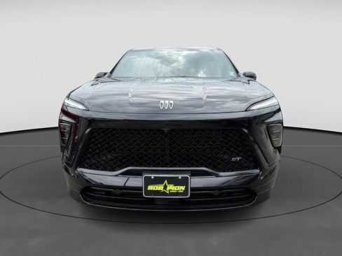 New 2026 Buick Enclave Sport Touring w/ Power Package image 3