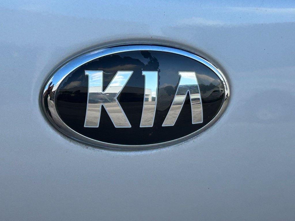 Used 2017 Kia Soul + FWD image 21