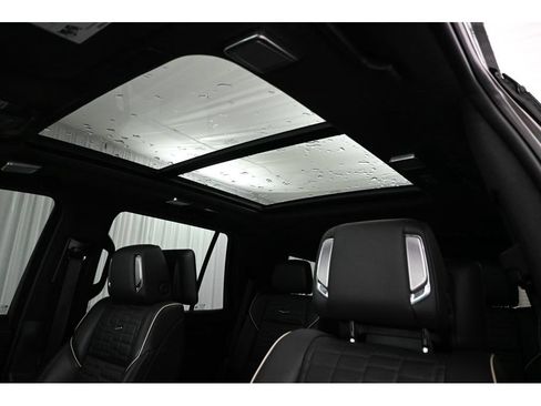 Used 2023 Cadillac Escalade Sport Platinum w/ LPO, ONYX Package AWD/4WD image 19