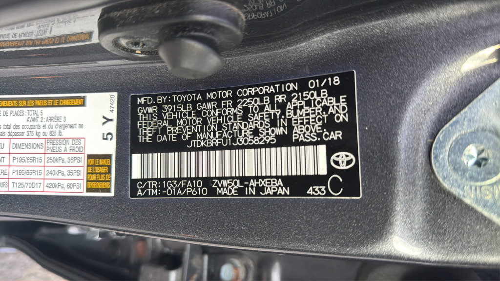 Used 2018 Toyota Prius Two w/ Prius Two Safety Plus Package FWD image 28