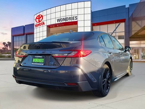 Used 2026 Toyota Camry SE w/ Multimedia Upgrade Package image 4