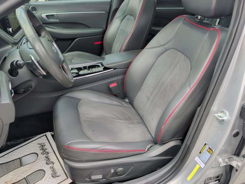 Used 2021 Hyundai Sonata SEL Plus w/ Tech Package FWD image 13